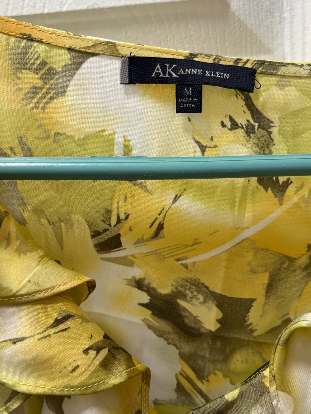 Anne Klein Yellow Floral Ruffle Shell Top - Picture 2 of 3